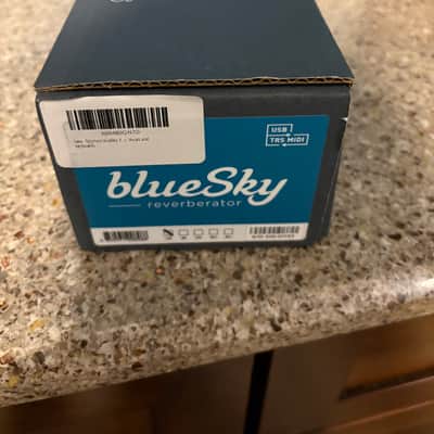 Strymon Blue Sky Reverberator V2 2022 - Present - Blue image 1