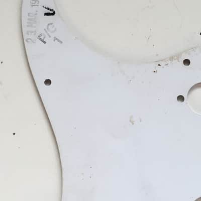 Vintage 1998 Fender Stratocaster USA MIM Pickguard 3 Ply White Relic Guitar Strat Nautral Patina image 22