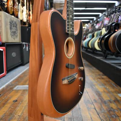 Fender American Acoustasonic Telecaster 2019 Sunburst w/Padded Gig Bag image 2