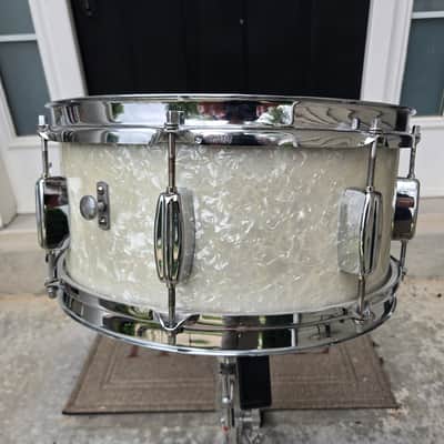 Rogers 6.5x14 wooden snare drum 1960s - white Marine Pearl image 4