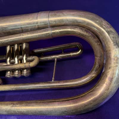 King 1124 Marching Baritone - Lacquer image 4