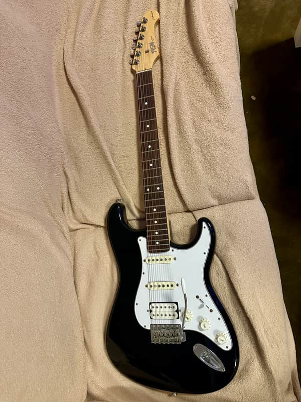 Fujigen FGN JST-5R J-Standard Stratocaster (MIJ) - Black | Reverb