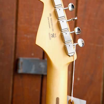 Fender Player II Stratocaster 3-Colour Sunburst Electric Guitar image 10