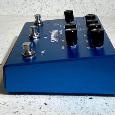 Strymon Mobius image 4