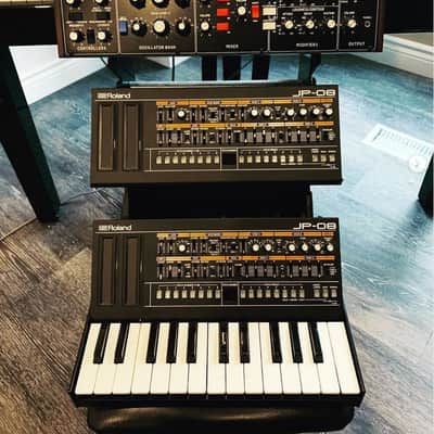 Roland Boutique Stand Rack - 3 tier, multi-purpose, adjustable image 8