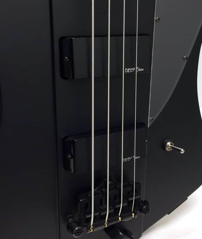 ブラックバード　Epiphone ベース Epiphone Nikki Sixx Blackbird Electric Bass Guitar - Pitch Black