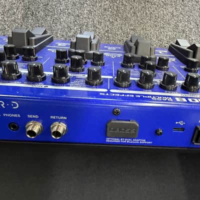 Boss ME-90B Bass Multiple Effects With Carry Bag 2024 - Present - Blue image 11