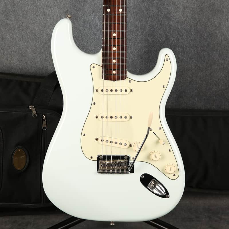 Fender Classic Player '60s Stratocaster - Sonic Blue - 2nd Hand