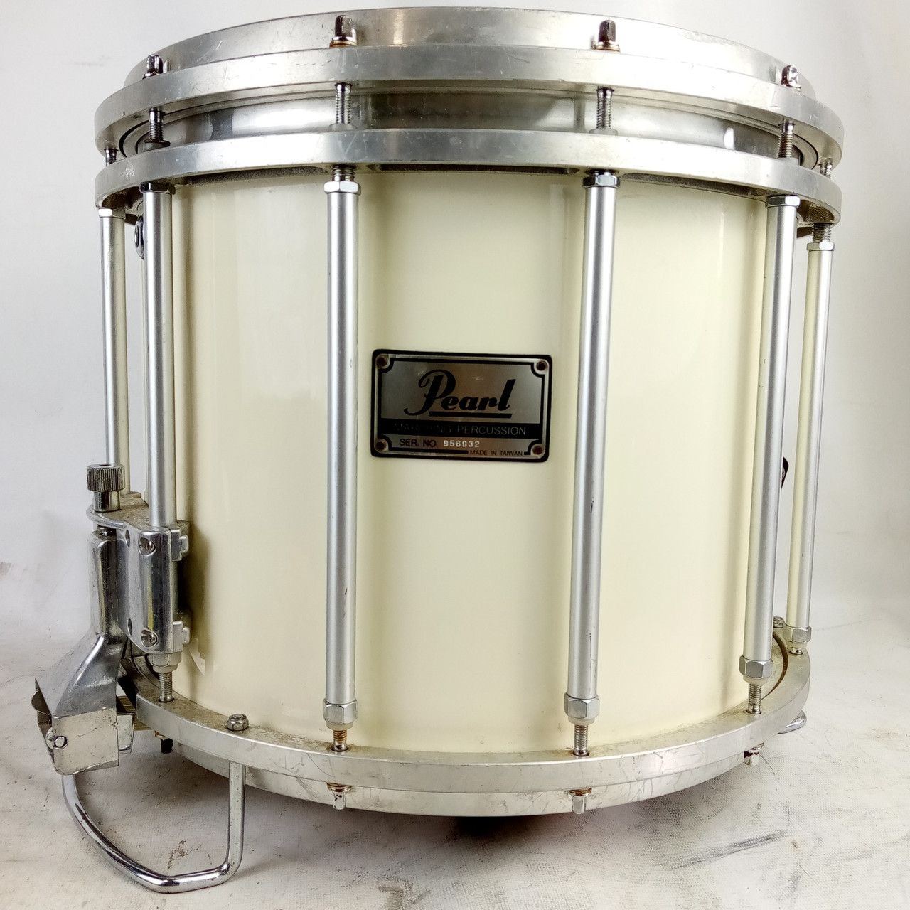 Pearl 12x14"FFX Championship Maple Marching Snare Drum White Free Floating 12Lug — main photograph
