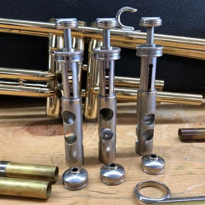 Martin Imperial Committee Martin TU28 Bb Trumpet 1965 image 9