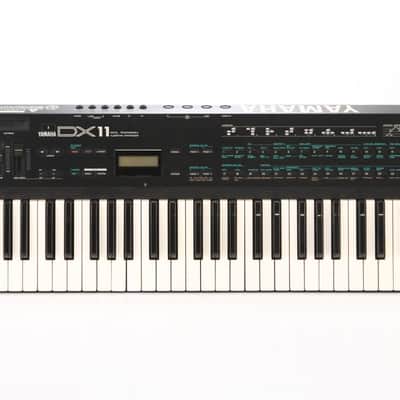 Yamaha DX11 61-Key Programmable Algorithm Synthesizer Keyboard #48248 image 2