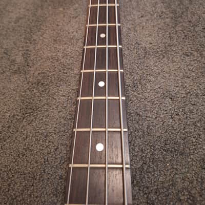 Kramer Focus 8000 Explorer Bass Left Handed image 6