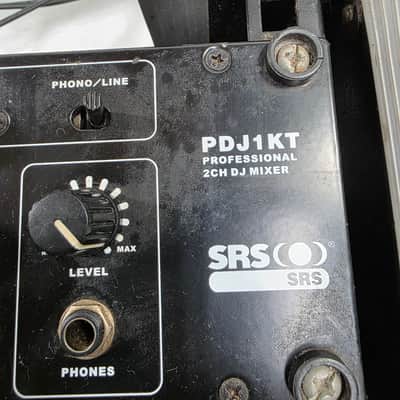 Pyle Pro PDJ1KT Dual CD Player & 2-Channel DJ Mixer in Road Case image 7