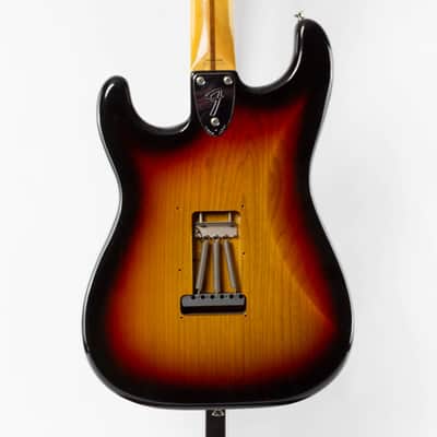 Fender ST-72-70 Stratocaster Reissue MIJ 1986 3-Tone Sunburst image 5