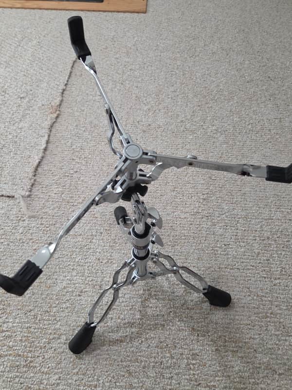 Yamaha SS-850 800 Series Double-Braced Snare Drum Stand 2010s - Chrome image 1