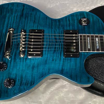 NEW! Gibson Les Paul Custom Peacock Widow - Monster Flame Top! Limited Edition - Weighs in at only 8 lbs!! - Authorized Dealer - G07572 image 5