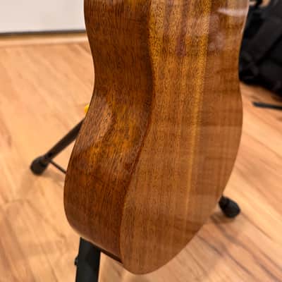 Kiwaya Kpt-1M/E Tenor Ukulele W Reunion Blues Case image 12