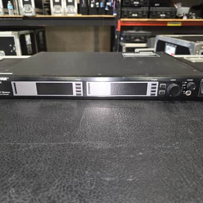 Shure AXT600 Axient Spectrum Manager image 1