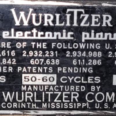 Wurlitzer 140 Circa 1962 - Beige image 6