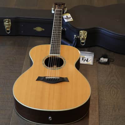 2020 Taylor GC8 Natural Acoustic/ Electric Grand Concert Guitar + OHSC