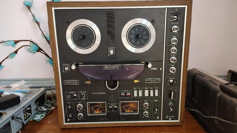 Sony TC730 reel to reel deck in excellent condition - 1970's image 1