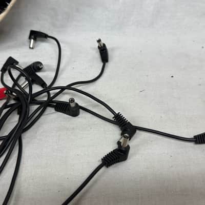 Voodoo Lab Pedal Power 3 Plus Pedal Power Supply with Cables 2021 image 3