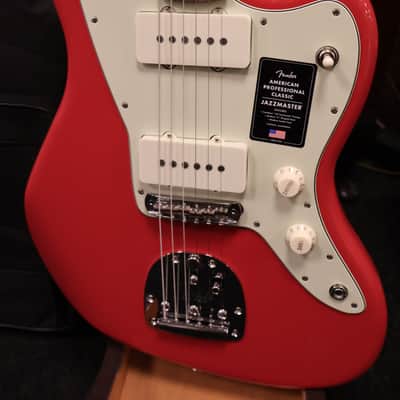 Fender American Professional Classic Jazzmaster Faded Dakota Red image 2