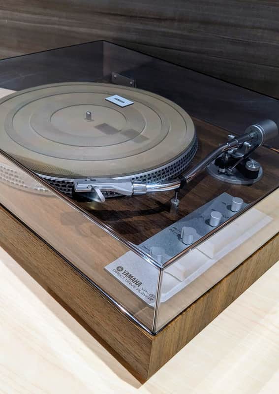Rare Yamaha YP-511 Direct Drive Turntable / Beautiful Vintage From