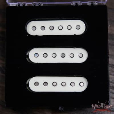 Fender Custom Shop Josefina Hand Wound Fat '60s Stratocaster Pickups image 3
