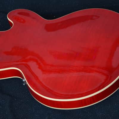 WEEKEND DEAL Gibson ES-335 made in USA 2006*20 years old semi acoustic in mint condition/one owner/frets 100%*lightweight=3,6kg*this beauty sounds/plays/looks really great*Gibson case made in Canada/not China*3290€ Bild 20