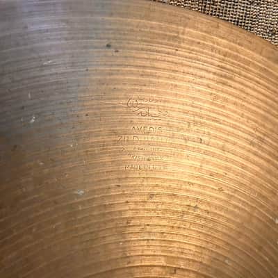 Vintage Zildjian New Beat 14” Hihats DRY 888 g Over 1282 g Light Dry Focused Amazing! Versatile image 5