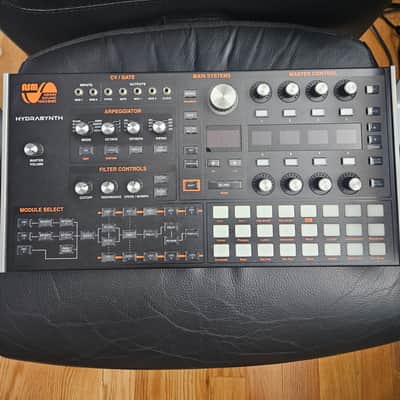 Quasimidi Rave-O-Lution 309 Synthesizer + Full Expanded +Top