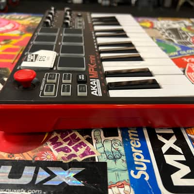Akai MPK Mini MKII 25-Key MIDI Controller 2014 - Present - Black image 4