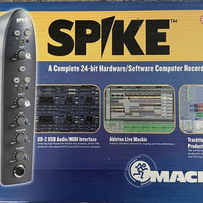 Mackie Spike 2000's image 3