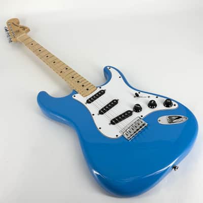 1981 Fender American International Series Hardtail Stratocaster – Maui Blue image 9