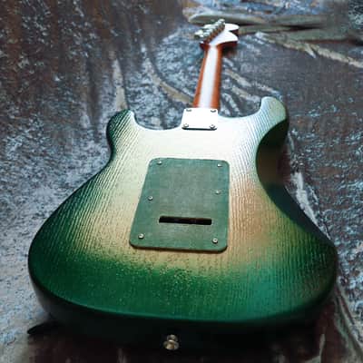 GB Liuteria Traditional Strato orange maple and green resin image 8