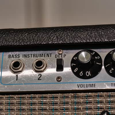 Fender Bantam Bass-Amp - 2-Channel 30-Watt 1x15" Guitar Combo 1969 - 1971 - Silverface image 4
