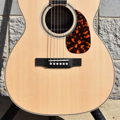 Larrivee OM40 Rosewood Fast Neck Special image 1