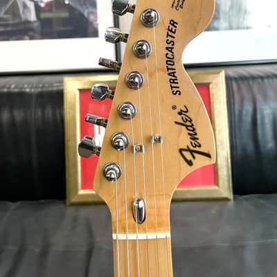 Fender Stratocaster 70s MIJ 1995 - Pink Paisley image 3