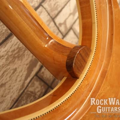 Rickenbacker  381  1989 - Mapleglo image 17