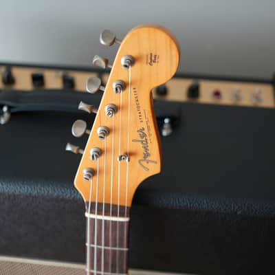 Fender Vintage II 1961 Stratocaster - Mod image 8