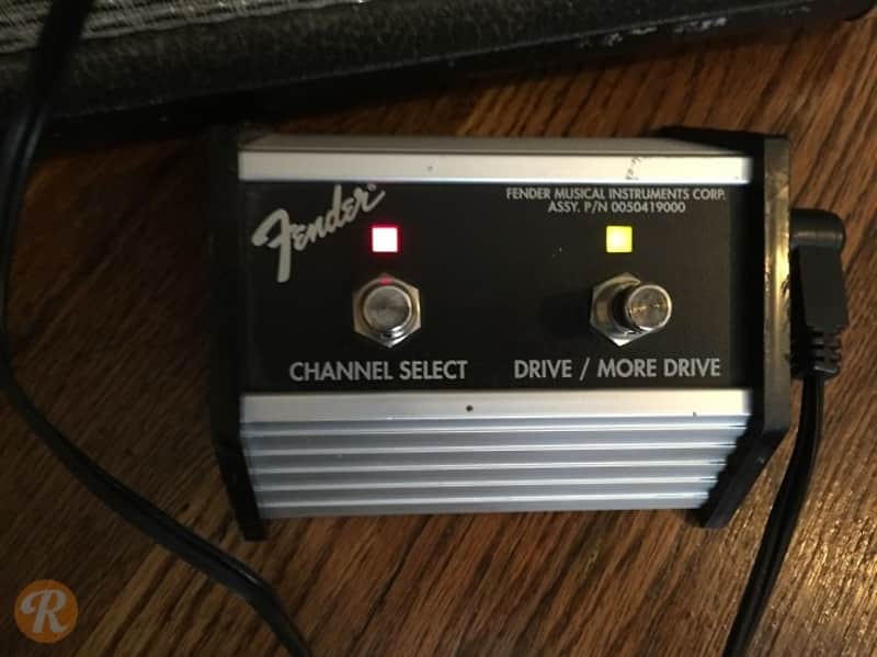 Fender Deluxe 90 2-Channel 90-Watt 1x12" Solid State Guitar Combo 1999 - 2002 image 3