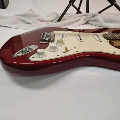 Squier Affinity Series Stratocaster with Rosewood Fretboard 2004 - 2013 - Metallic Red image 8