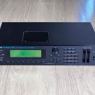 Roland JD-990 Synthesizer Rack // THE best rack synth of all times