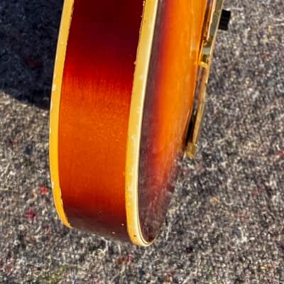 Guild Bluesbird M-75 1969 - Cherry Sunburst image 7