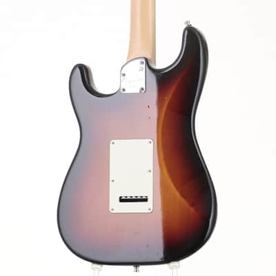 Fender American Elite Stratocaster with Ebony Fingerboard, 3CS [US16130549] (08/13) image 5