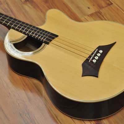 Warwick Rockbass Alien Standard 4 Fretted image 4