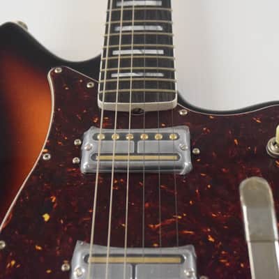 Fender Parallel Universe Volume II Maverick Dorado Ultraburst image 4