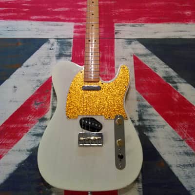 Fender Telecaster Corona California Late 90's White And Gold image 1