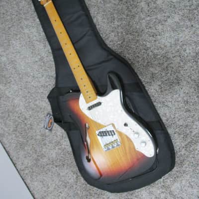 Fender Vintera II '60s Telecaster, Thinline, Maple Fretboard, 2025, 3-Color Sunburst, SD Hot Rail Neck Pickup, Fender Gigbag image 2